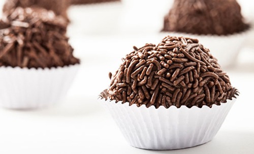 Brigadeiro: Brazilian sweetness in a small dessert